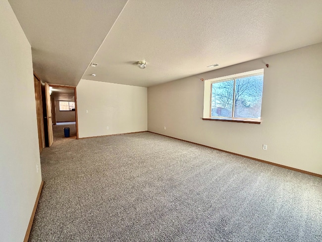 Photo - 7724 Amberly Dr House