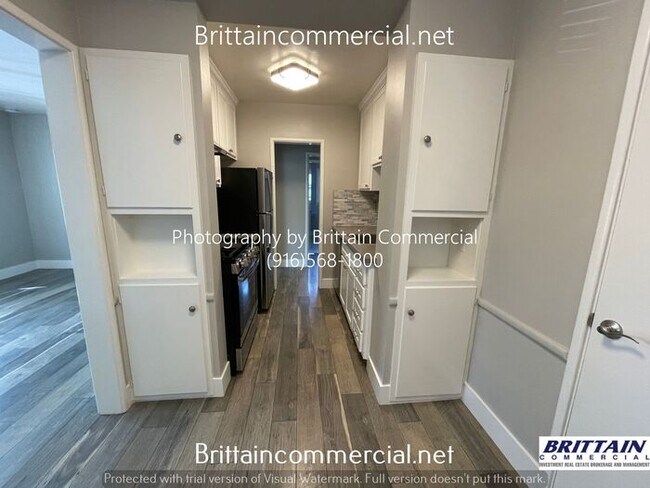 Foto del edificio - 2721 T St