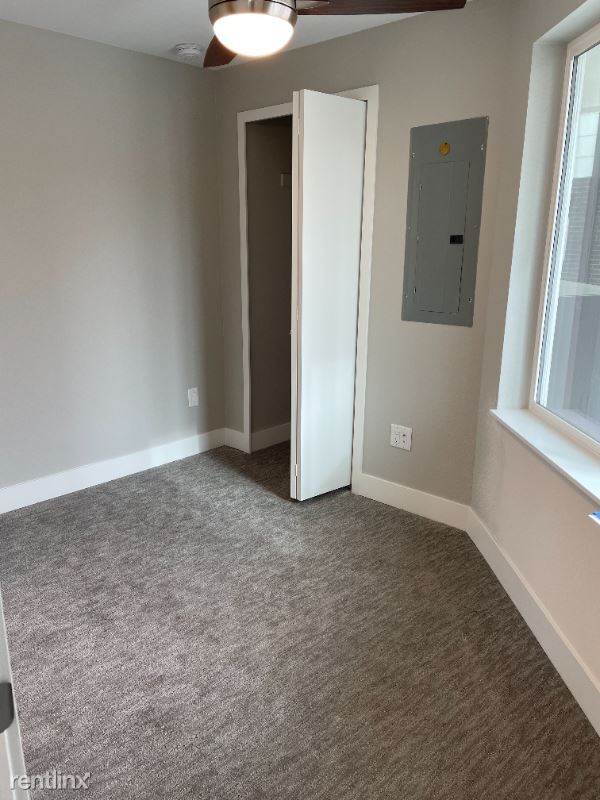 Building Photo - 2 br, 2 bath Townhome - 5151 W 10th Ave