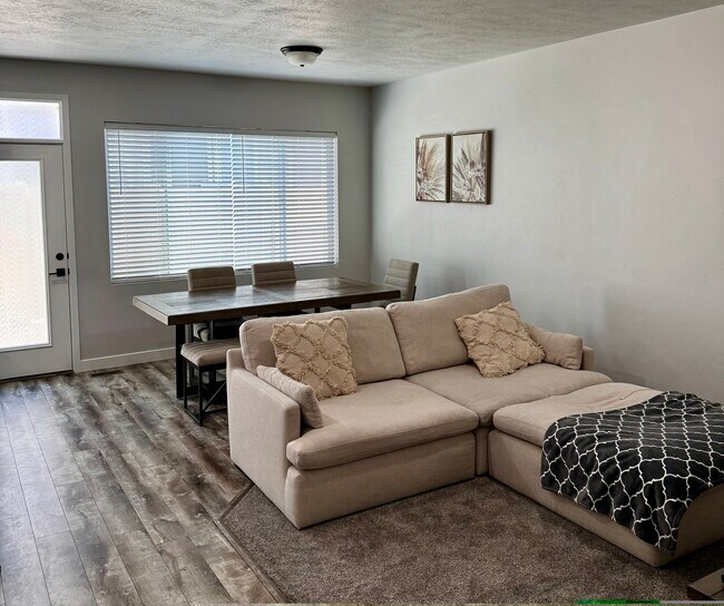 Foto del edificio - 15073 S Wild Horse Way