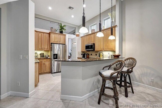 Building Photo - 7602 Greenbrier Cir