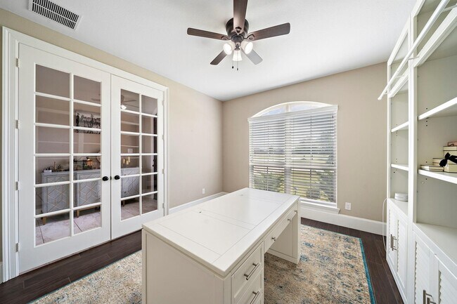 Foto del edificio - 31041 Pecan Creek Dr