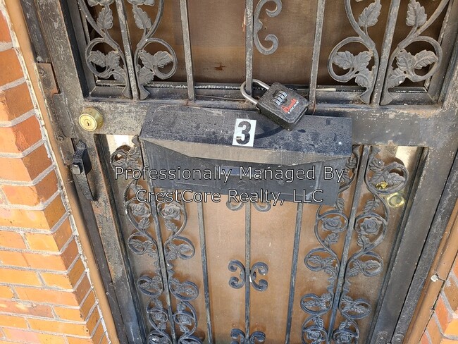 Foto del edificio - 233 N Bellevue Blvd