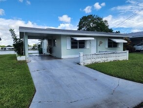 Building Photo - 2409 NW 51st St