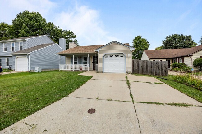 Foto del edificio - 4112 Stillwood Ct