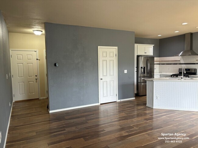 Foto del edificio - 18302 114th Ave E