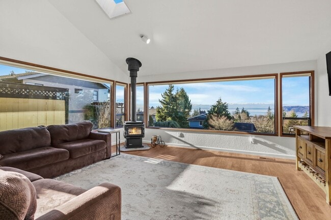 Building Photo - Mukilteo Chennault Beach House with Sound ...