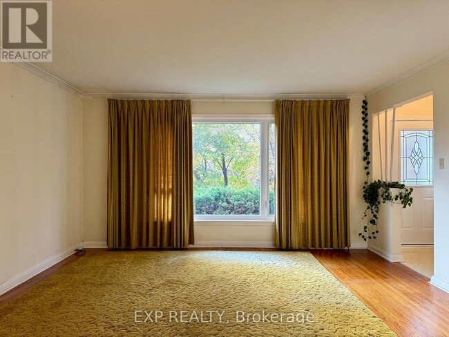 Photo du bâtiment - 29 Bayview Pkwy