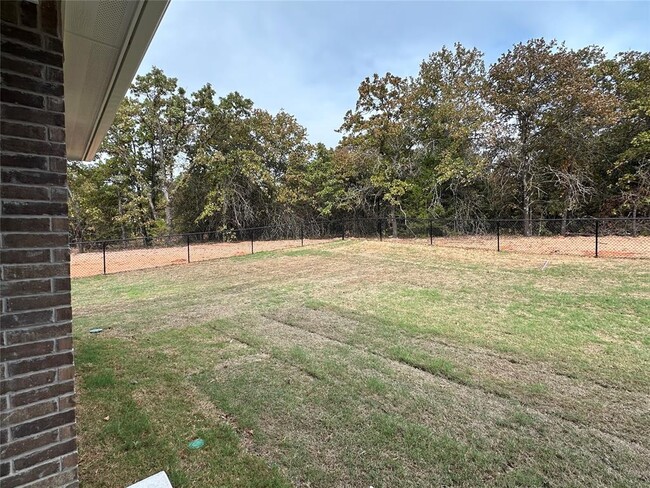 Building Photo - 16951 Lantana Lp