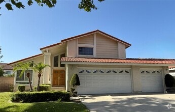 Building Photo - 13711 Anthony Dr