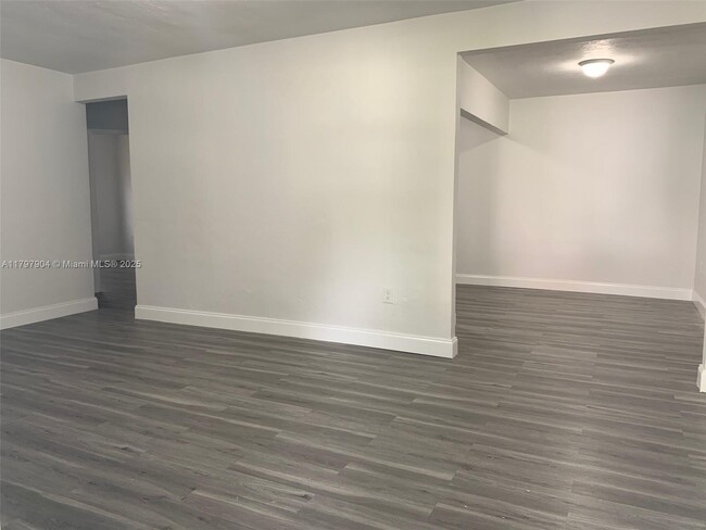 Foto del edificio - 6290 SW 39th St
