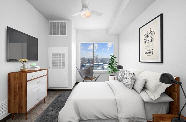 Building Photo - The Overland