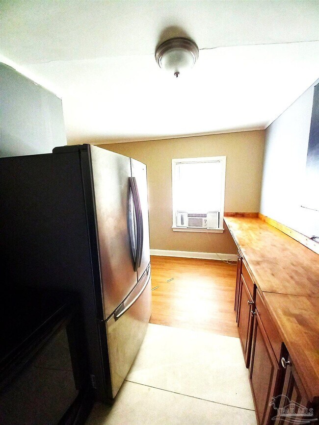 Foto del edificio - 529 N 48th Ave