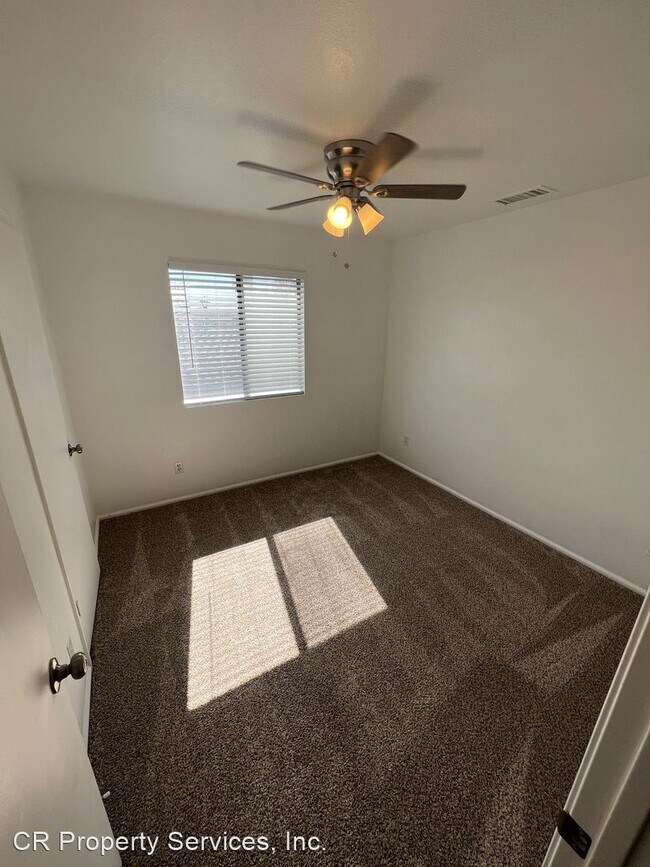 Foto del edificio - 4 br, 2.5 bath House - 20401 N 37th Ave