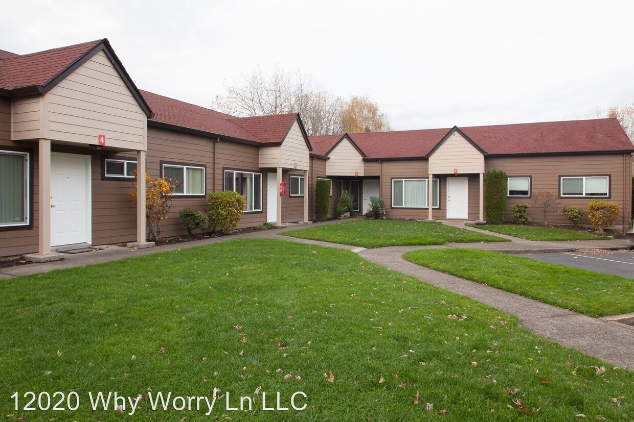 Primary Photo - 12020 SW Why Worry Ln