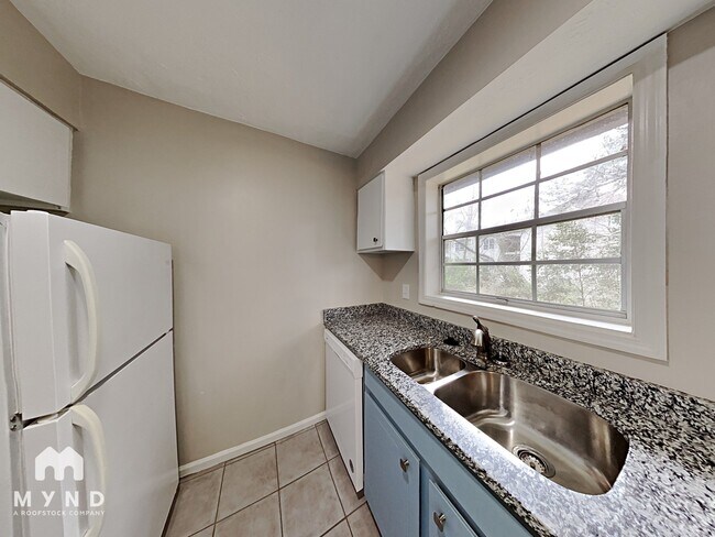 Foto del edificio - 6608 Park Ave