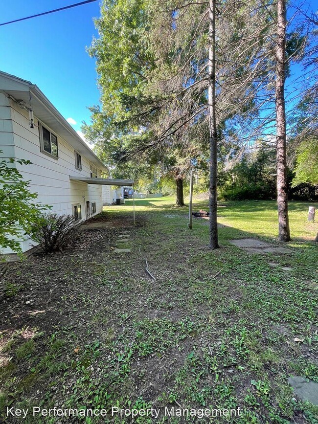 Building Photo - 3 br, 2 bath House - 59 Kenwick Drive