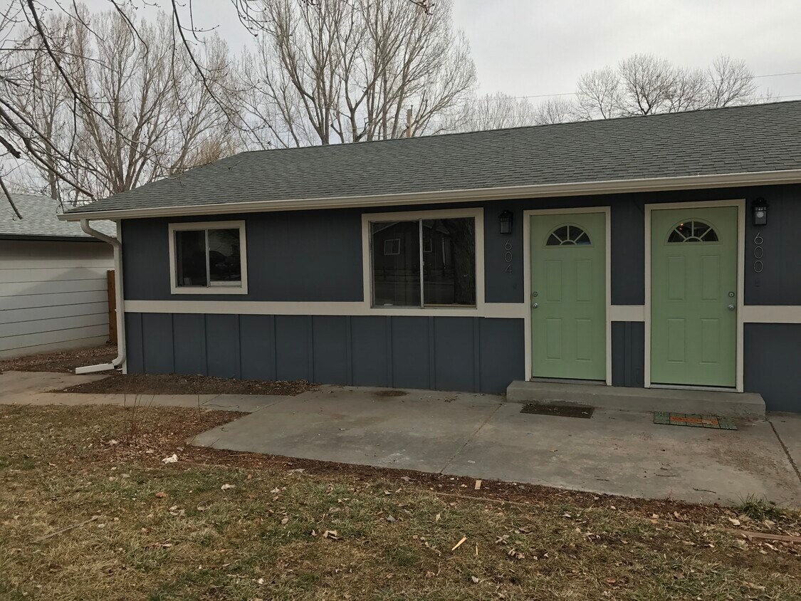 Primary Photo - 604 Irish Dr