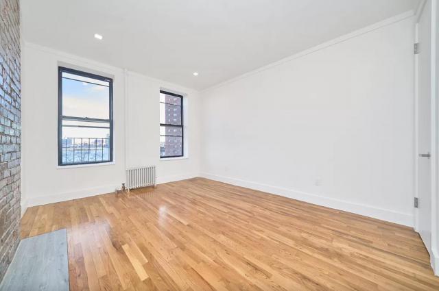 Building Photo - 1 bedroom in New York NY 10029