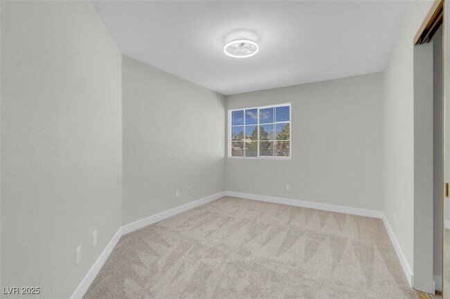 Building Photo - 3604 N Campbell Rd