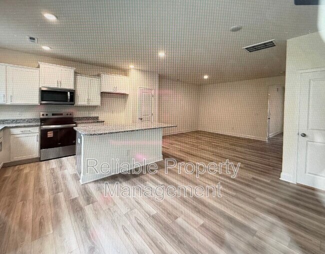 Building Photo - 6407 Granite Quarry Dr