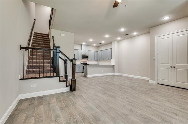 Foto del edificio - 1455 Perrin Ln.