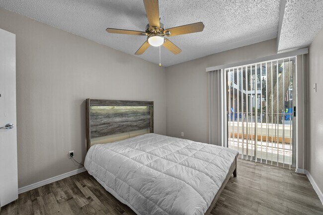 Imagen_0079 - The Landing at McCallum