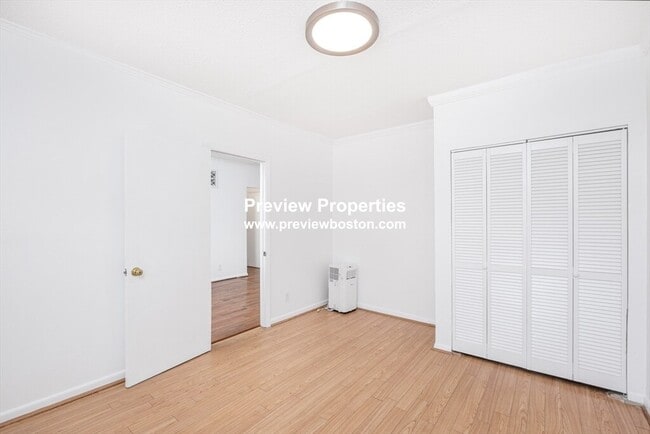 Foto del edificio - 248 Kelton St