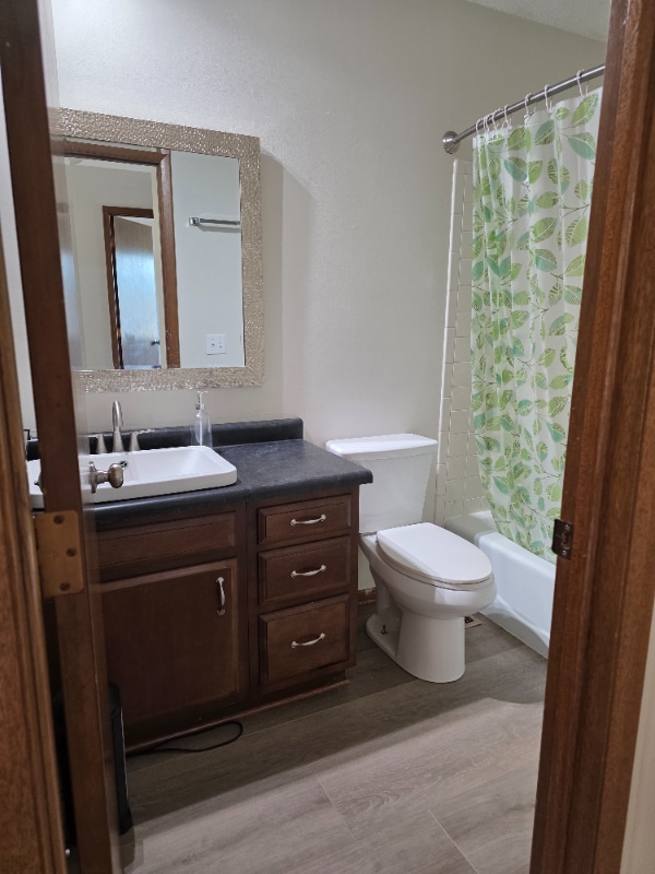 Foto del edificio - 1119 Kennedy St