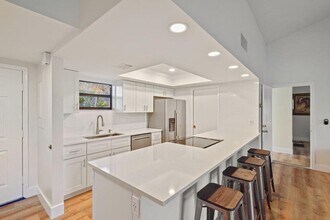 Building Photo - 11863 Wimbledon Cir