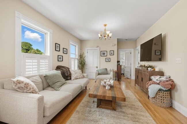Foto del edificio - 285 Neponset Ave
