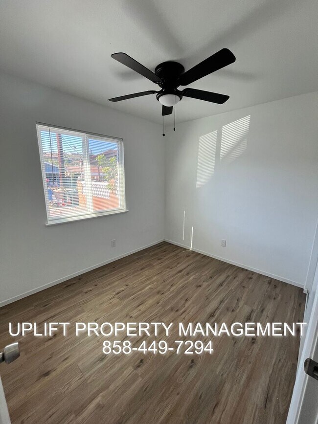 Foto del edificio - 3BED/2BATH home w/ garage