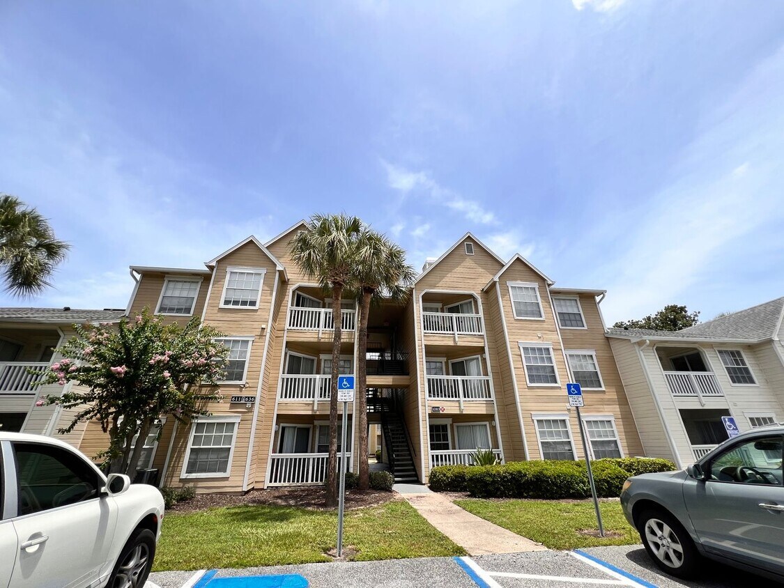 Foto principal - Ground floor unit in Tradewinds
