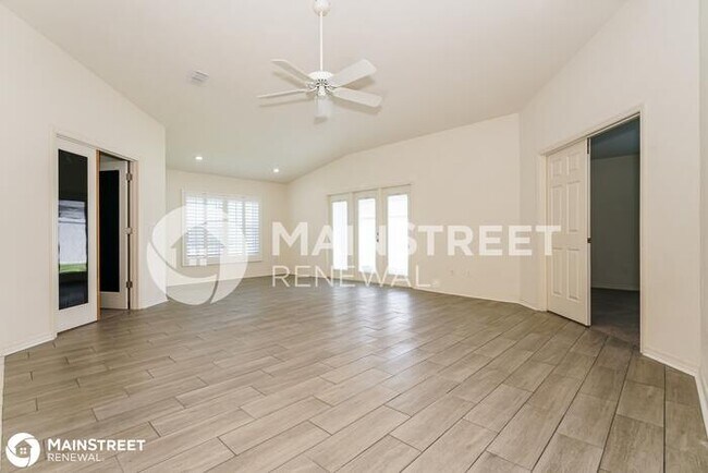 Building Photo - 3891 Long Grove Ln