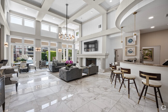 Interior Photo - Red Oak Town Village Apartments