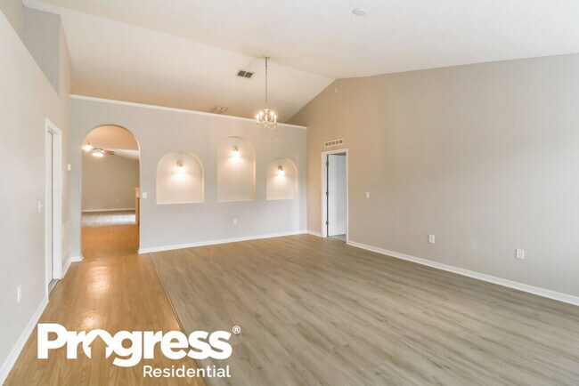 Building Photo - 5399 Fairhaven Ave