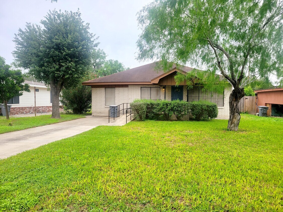 815 W Mahl St, Edinburg, TX 78539 House Rental in Edinburg, TX