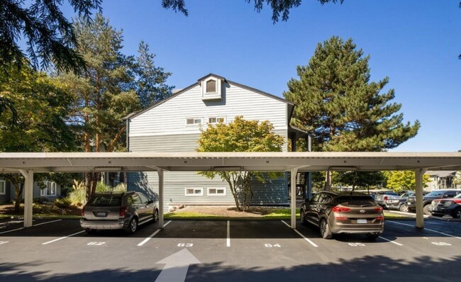 Foto del edificio - Stunning 2 Bed 2 Bath Kirkland Condo @ The...