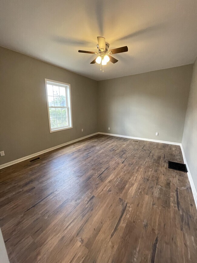 Foto del edificio - 32 Forry St