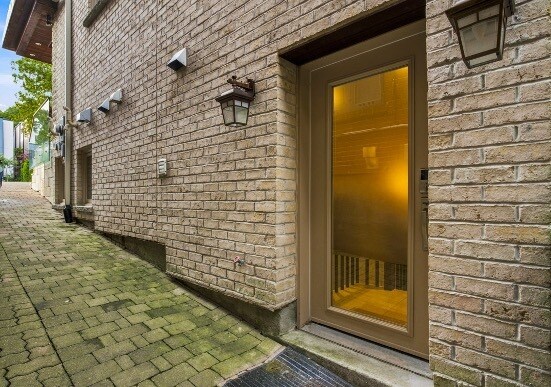 Building Photo - Light-Filled Furnished 1BR + Office with Private Garden | Yonge–Eglinton