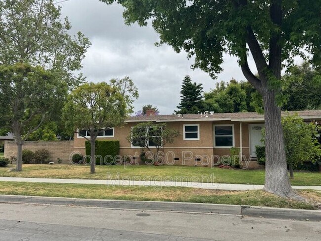 Building Photo - 3203 Marwick Ave