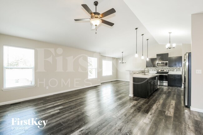 Foto del edificio - 2220 Tenbrook Rd