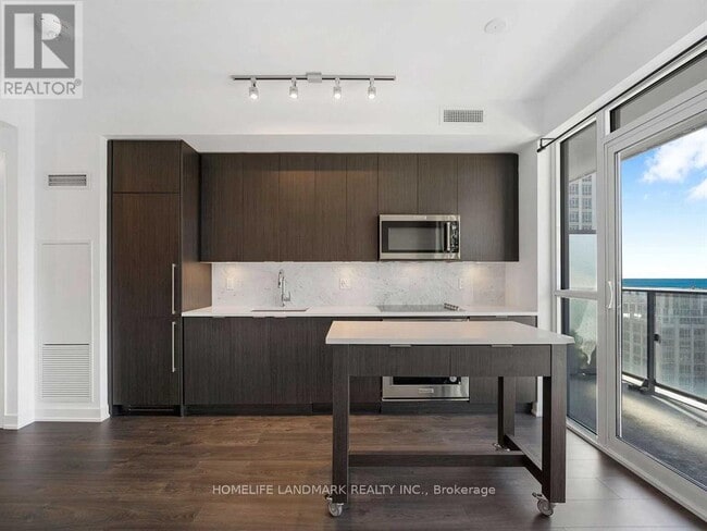Building Photo - 38-1638 Iannuzzi St