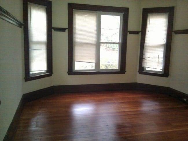 Photo - 6 Eleanor St Apartments