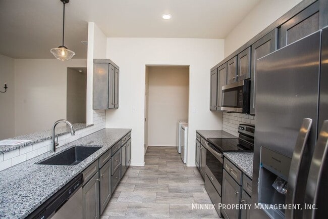 Foto del edificio - 2619 136th St