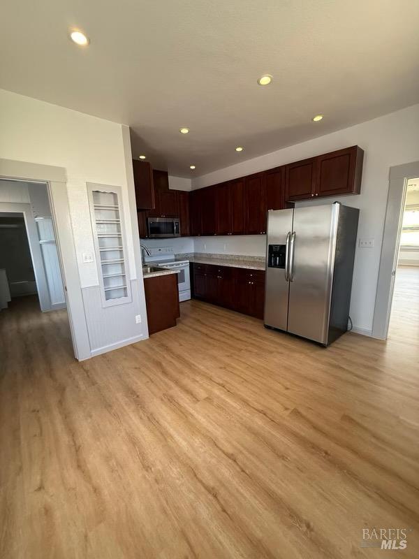 Building Photo - 839 Capitol St