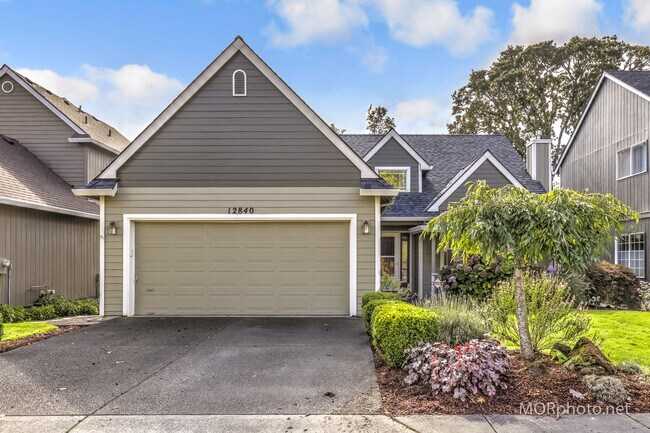 Foto del edificio - 12840 SW Harlequin Dr