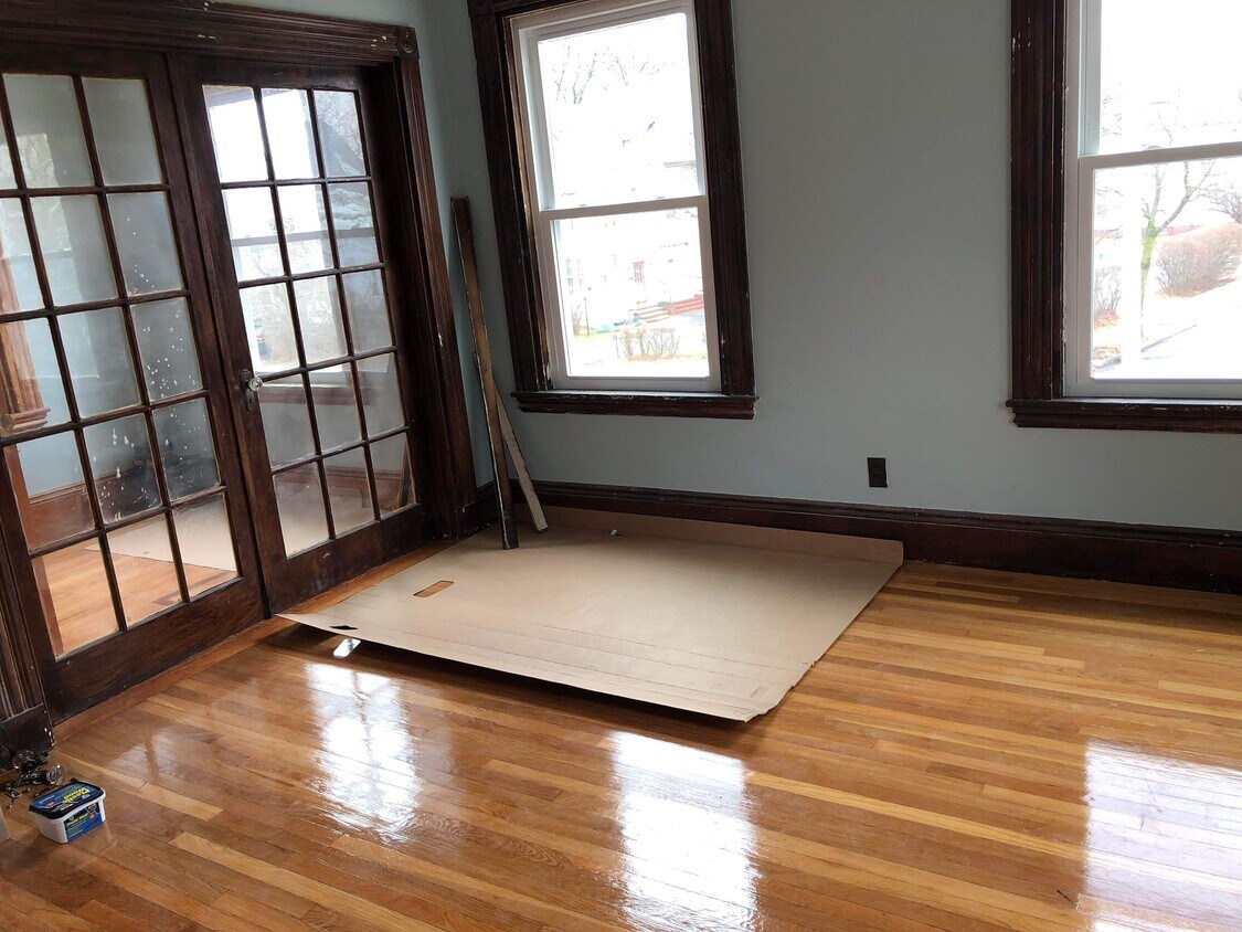 Foto principal - 452 Gallivan Blvd