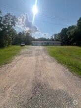 Building Photo - 22131 US-71