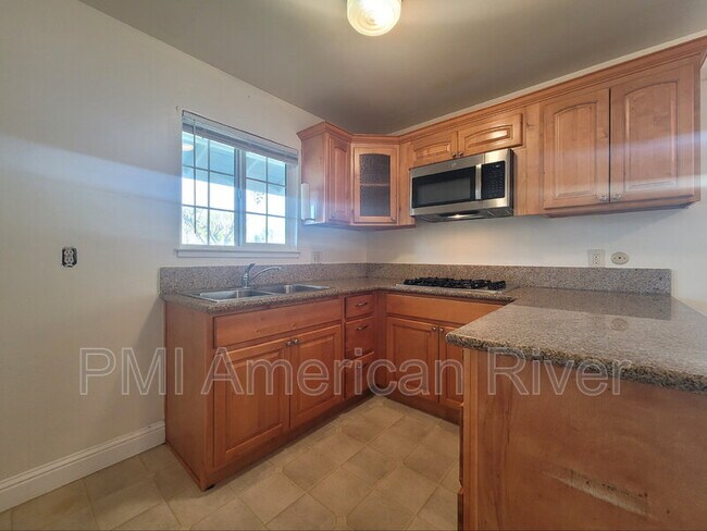 Foto del edificio - 10380 Buena Plaza Cir